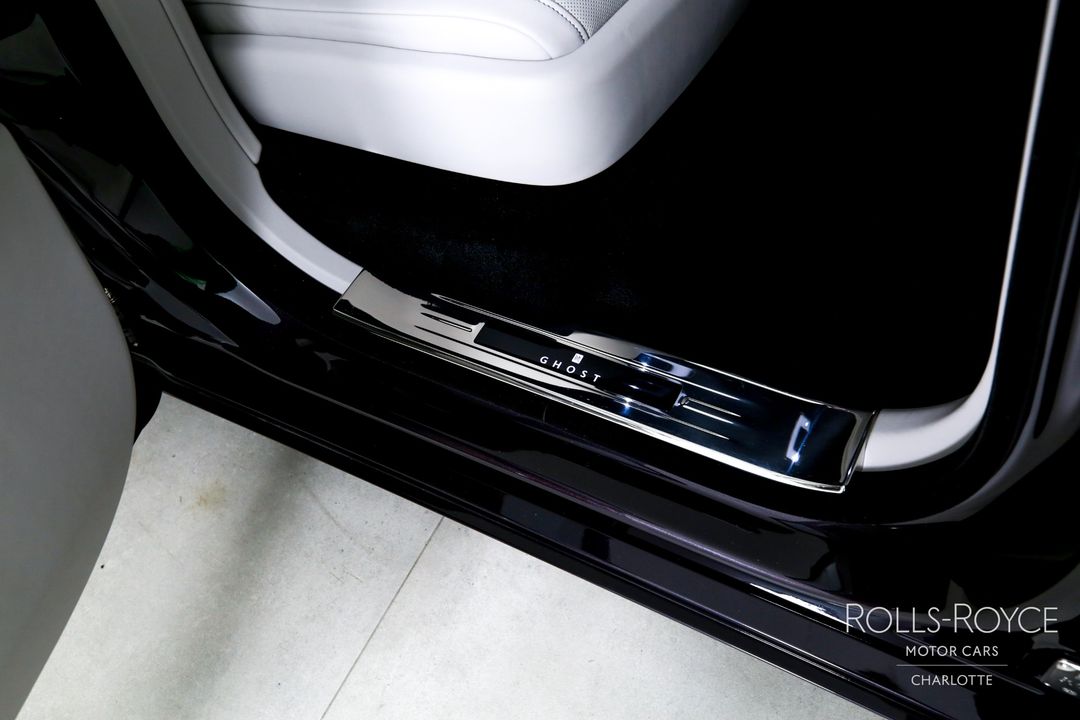 2025 Rolls-Royce Ghost