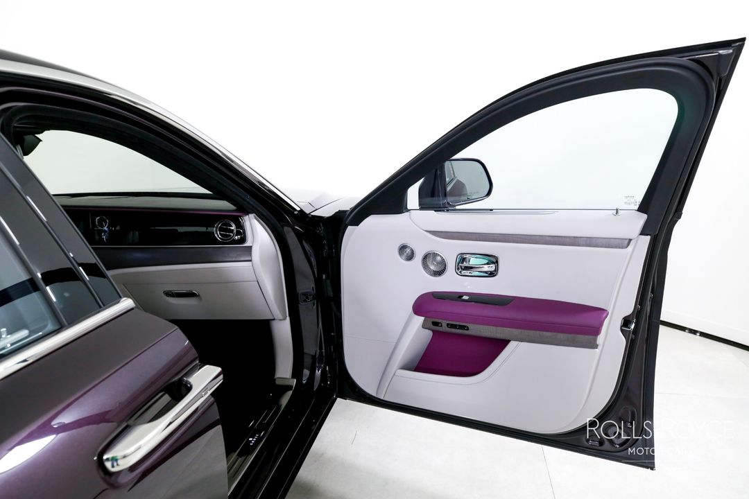 2025 Rolls-Royce Ghost