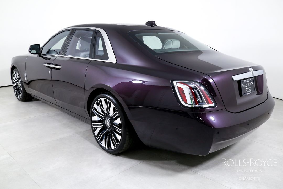 2025 Rolls-Royce Ghost