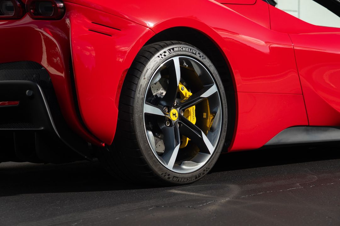 2024 Ferrari SF90 Spider