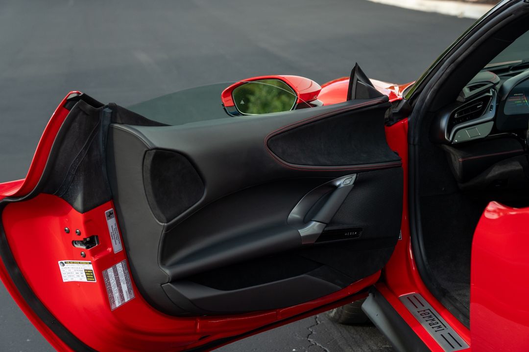 2024 Ferrari SF90 Spider