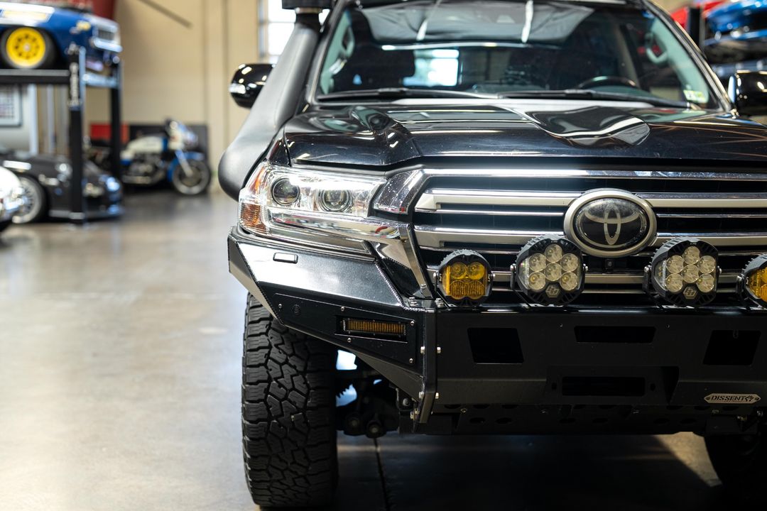 2019 Toyota Land Cruiser