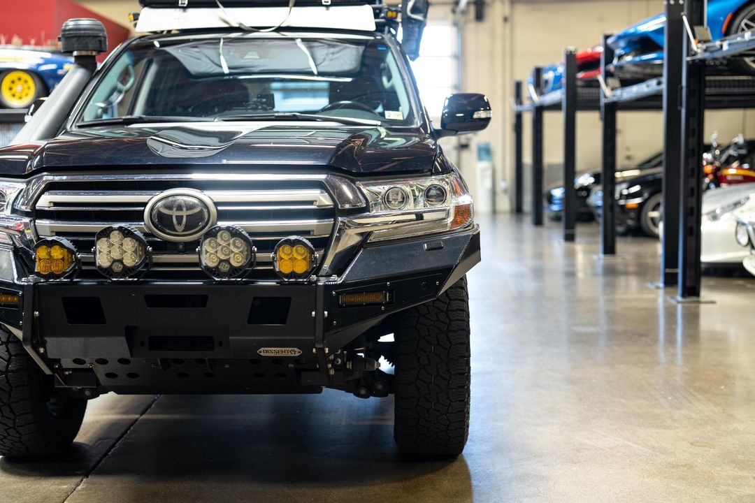 2019 Toyota Land Cruiser