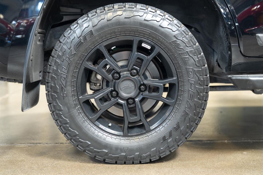 2019 Toyota Land Cruiser