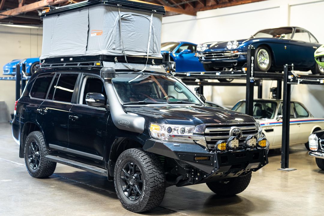 2019 Toyota Land Cruiser