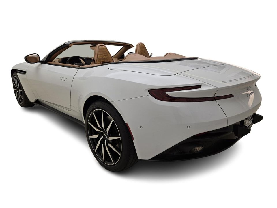 2021 Aston Martin DB11