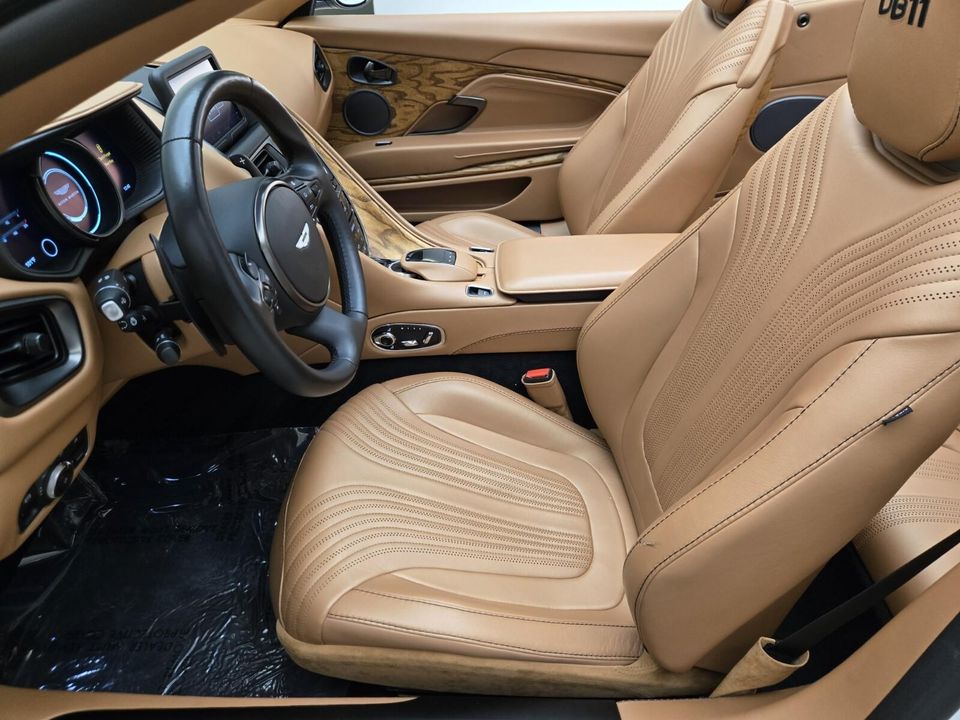 2021 Aston Martin DB11