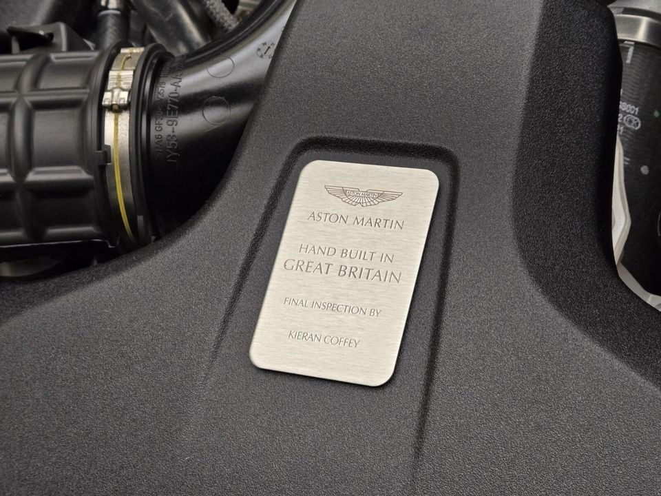 2021 Aston Martin DB11