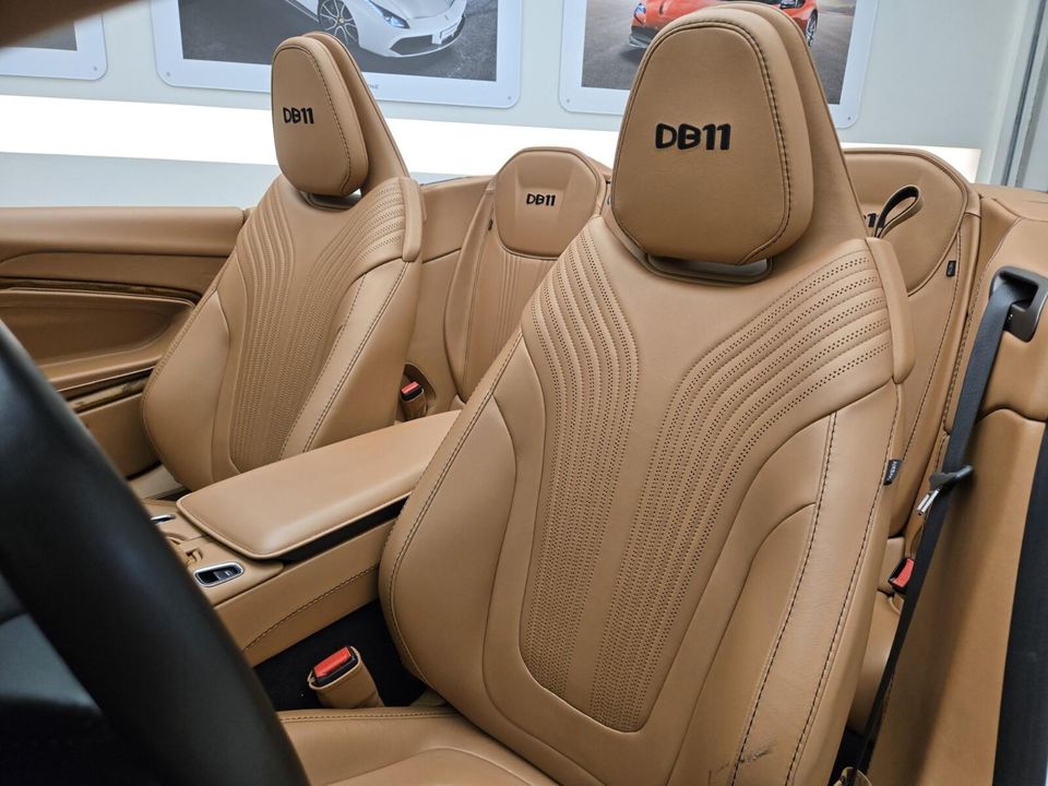 2021 Aston Martin DB11