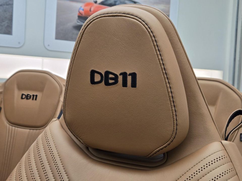 2021 Aston Martin DB11