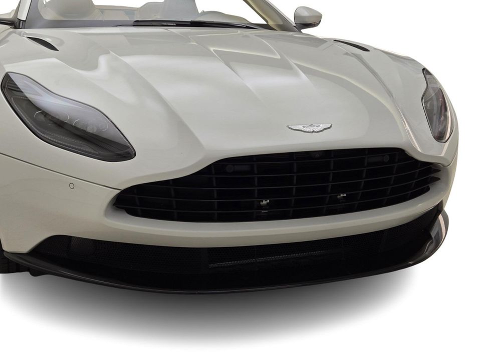 2021 Aston Martin DB11