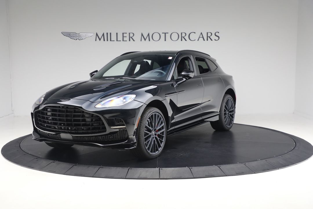 2025 Aston Martin DBX