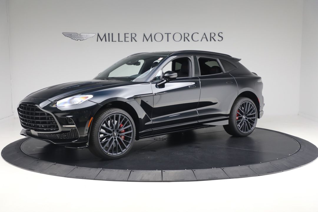 2025 Aston Martin DBX