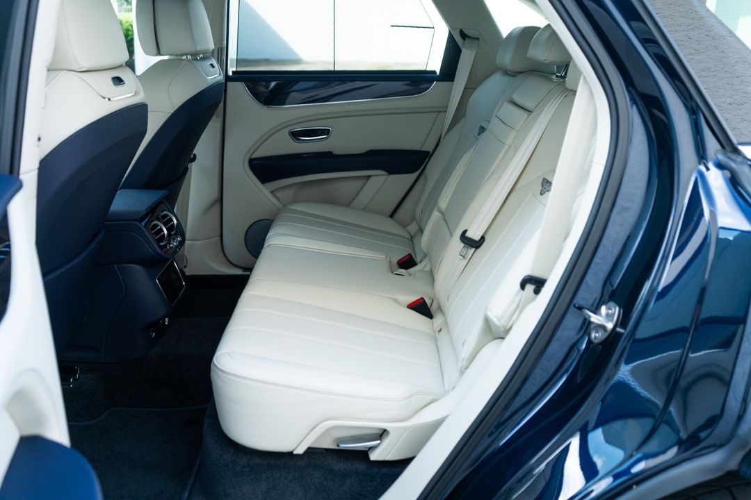 2024 Bentley Bentayga