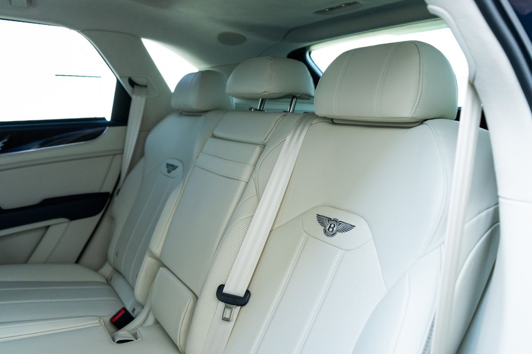 2024 Bentley Bentayga