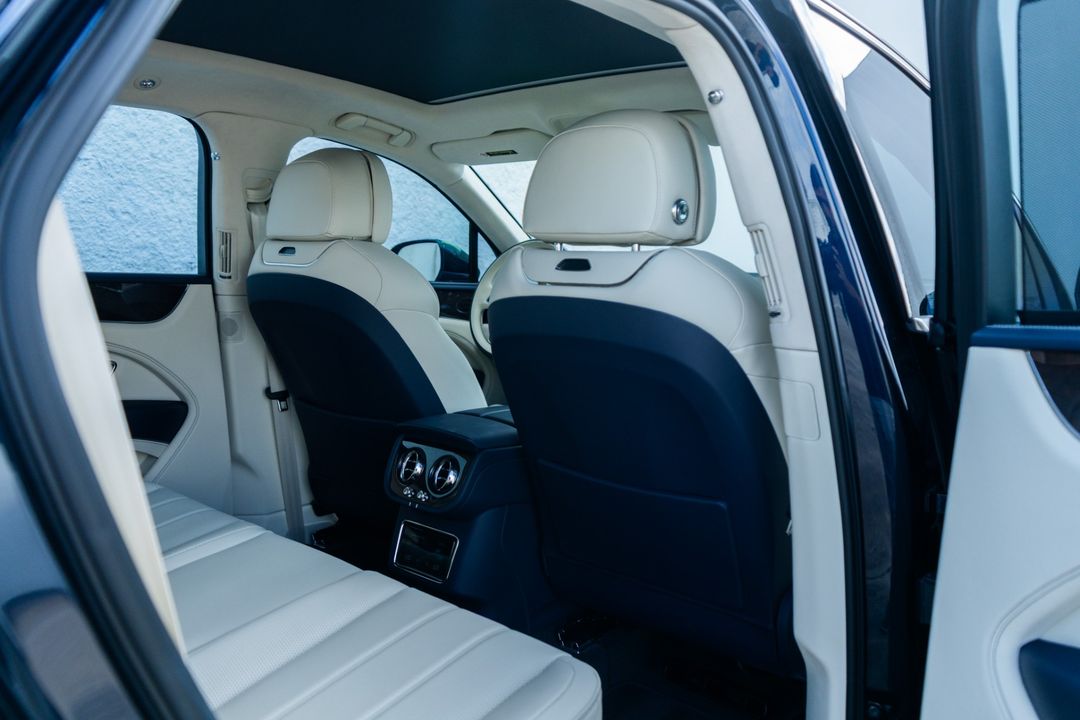 2024 Bentley Bentayga