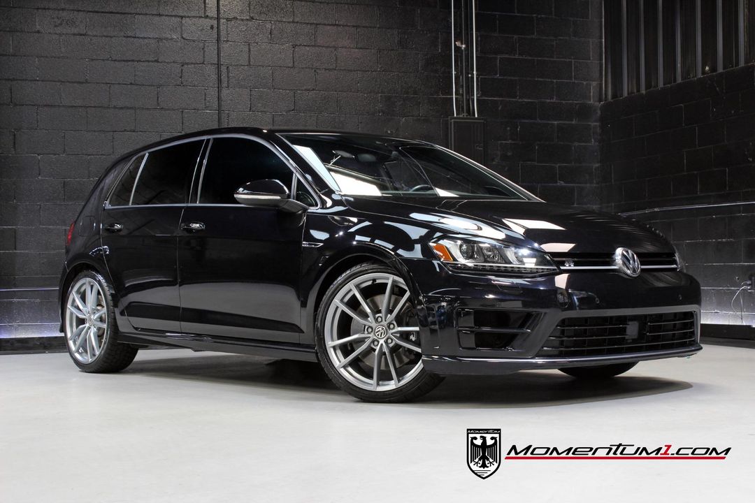 2017 Volkswagen Golf R