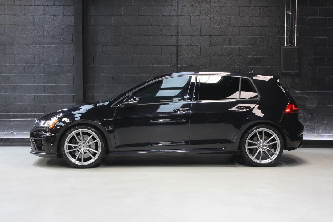 2017 Volkswagen Golf R
