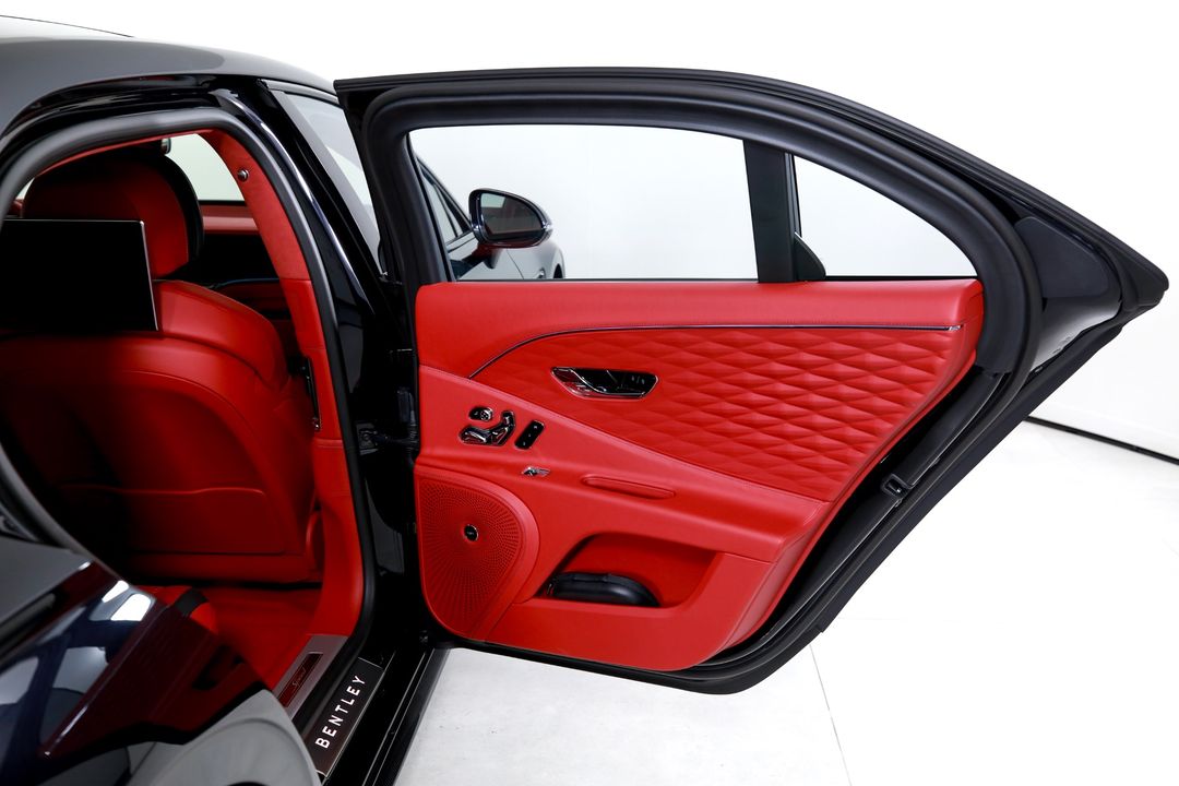 2023 Bentley Flying Spur
