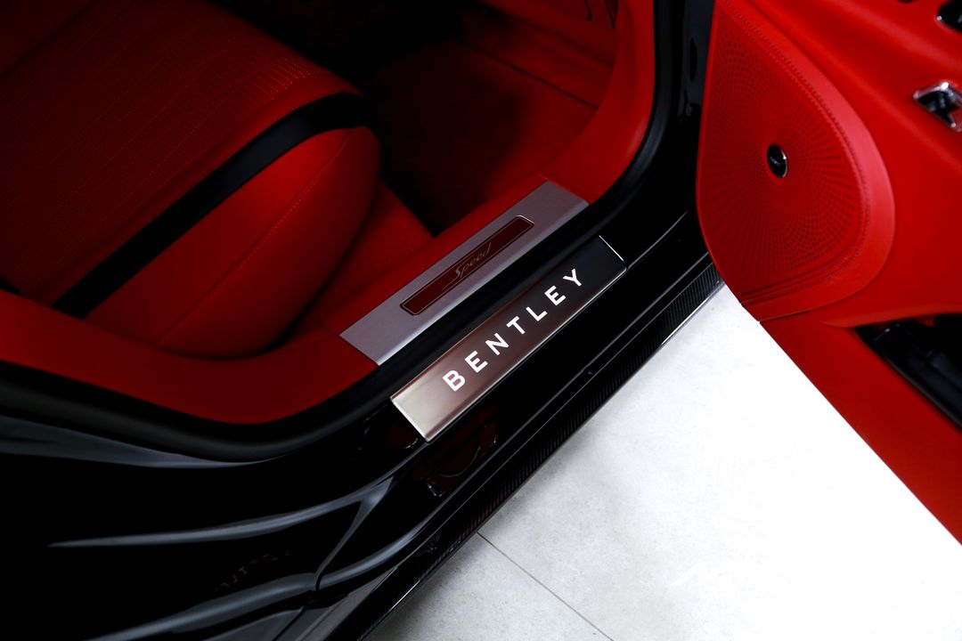 2023 Bentley Flying Spur