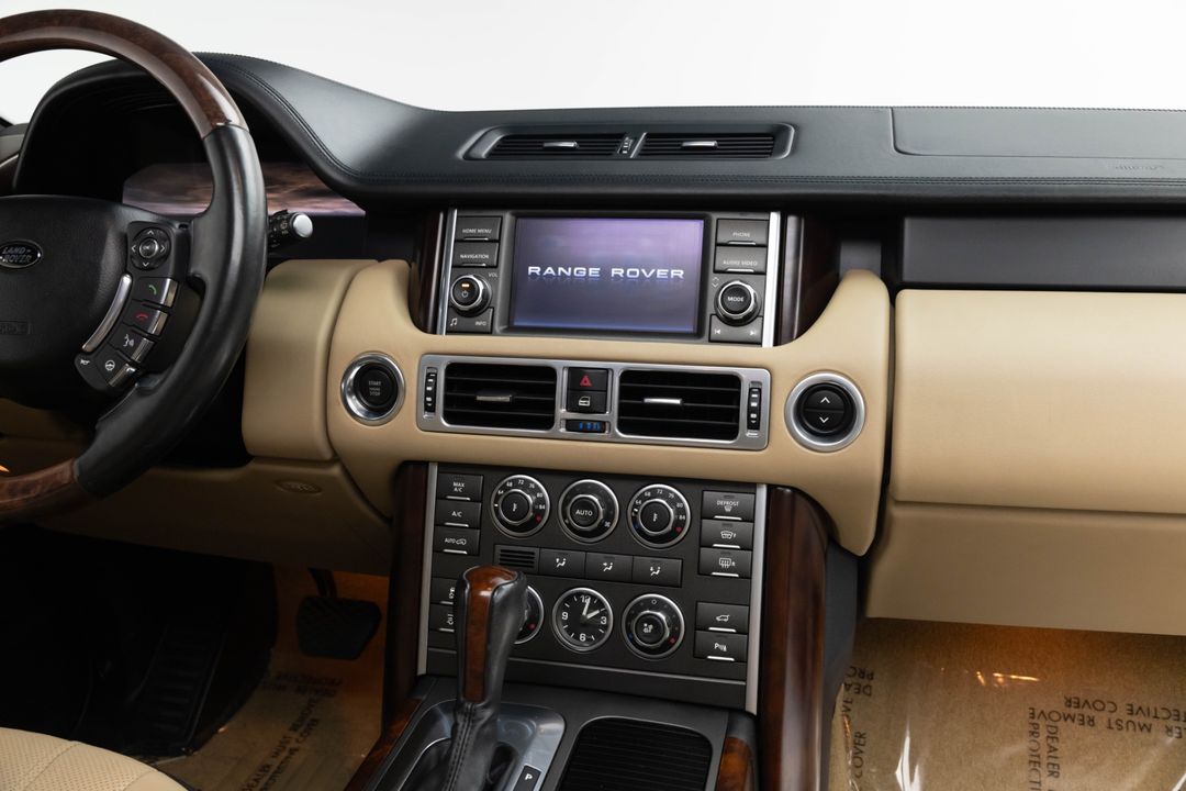 2012 Land Rover Range Rover HSE LUX
