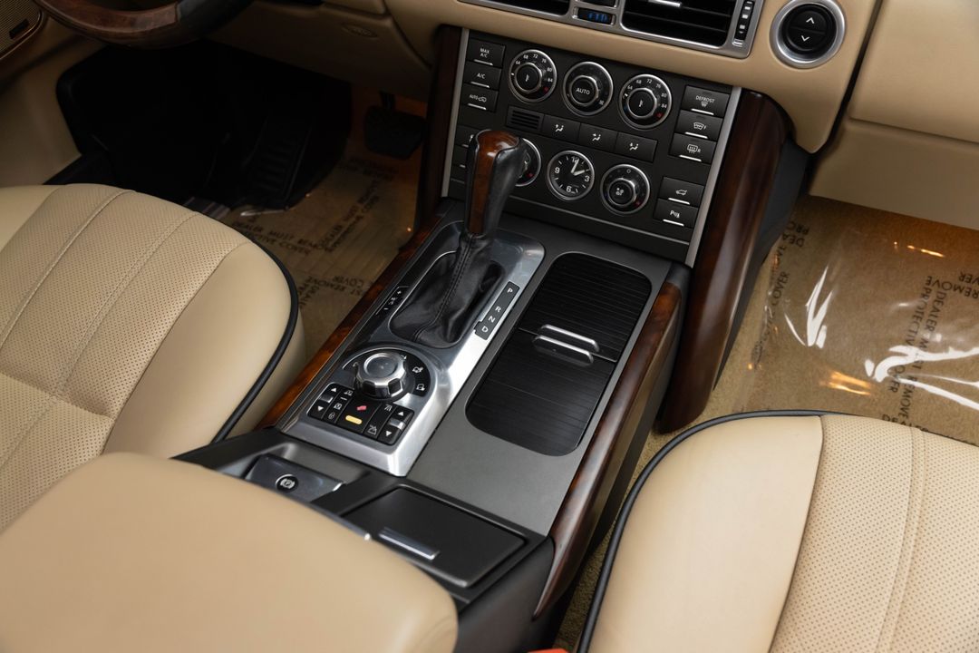 2012 Land Rover Range Rover HSE LUX