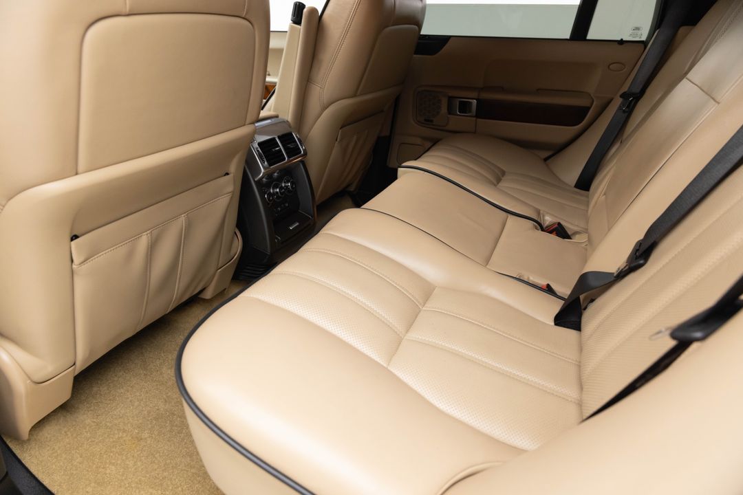 2012 Land Rover Range Rover HSE LUX
