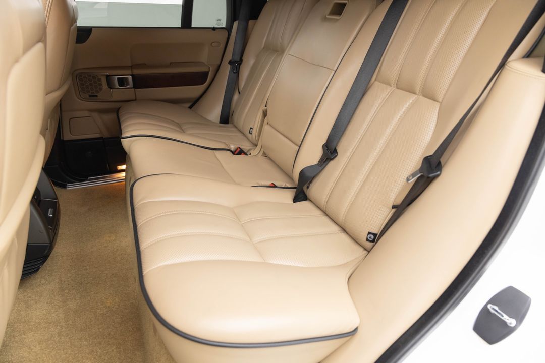 2012 Land Rover Range Rover HSE LUX
