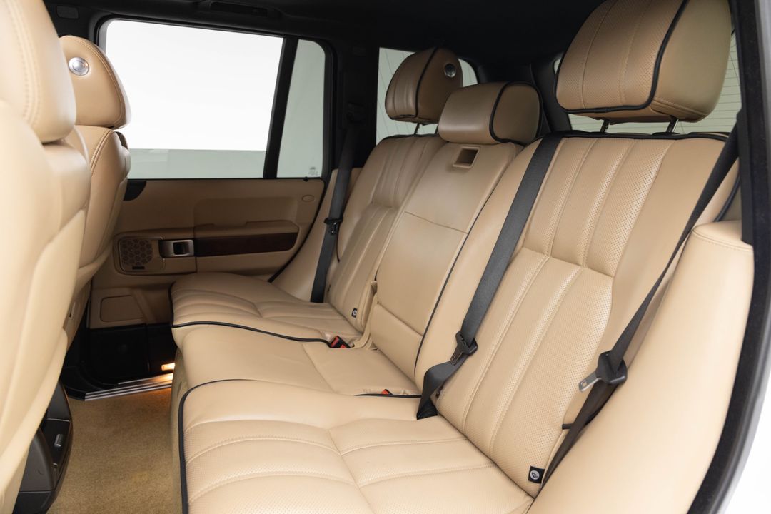 2012 Land Rover Range Rover HSE LUX