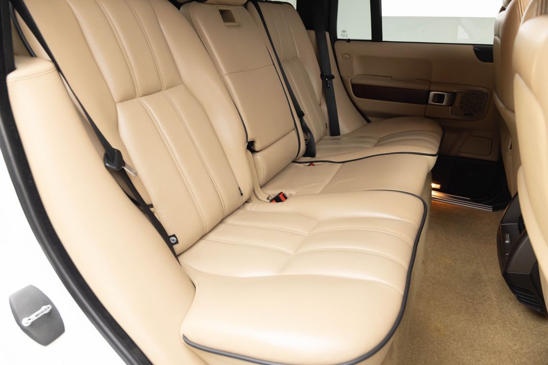 2012 Land Rover Range Rover HSE LUX