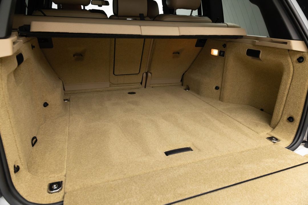 2012 Land Rover Range Rover HSE LUX