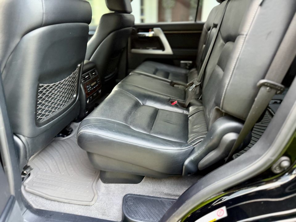 2014 Toyota Land Cruiser 200 SERIES CLEAN CARFAX EXCELLENT