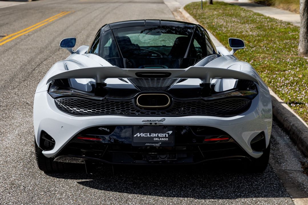 2026 McLaren 750S