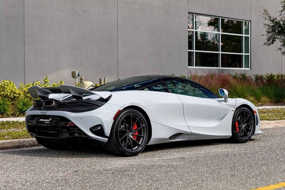 2026 McLaren 750S