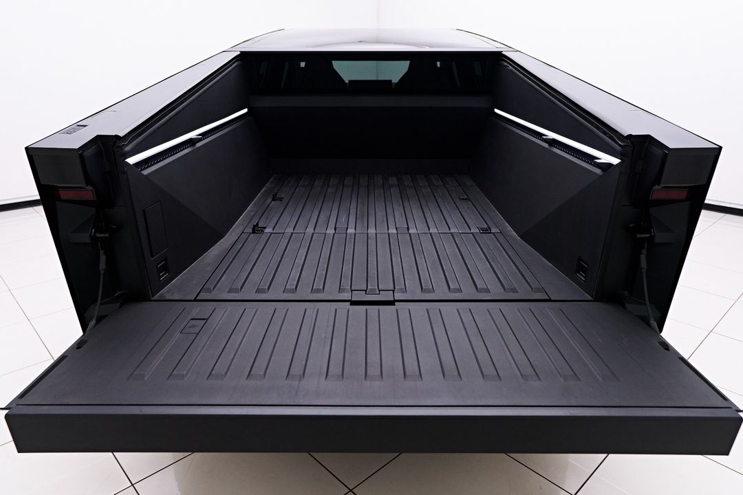 2024 Tesla Cybertruck