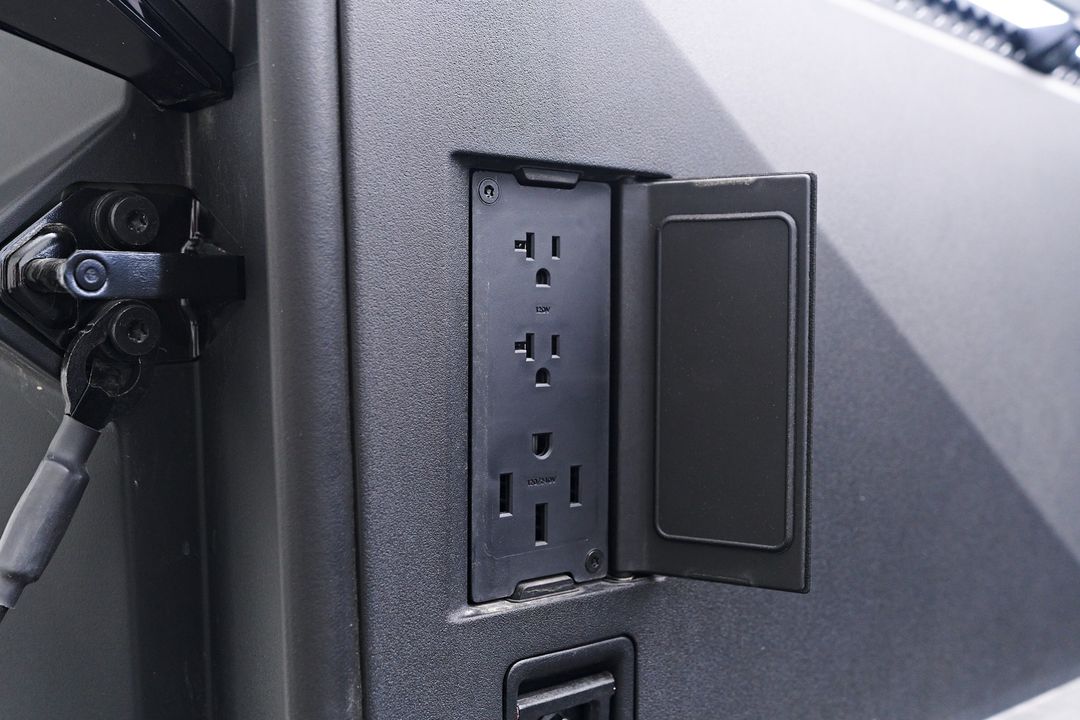2024 Tesla Cybertruck