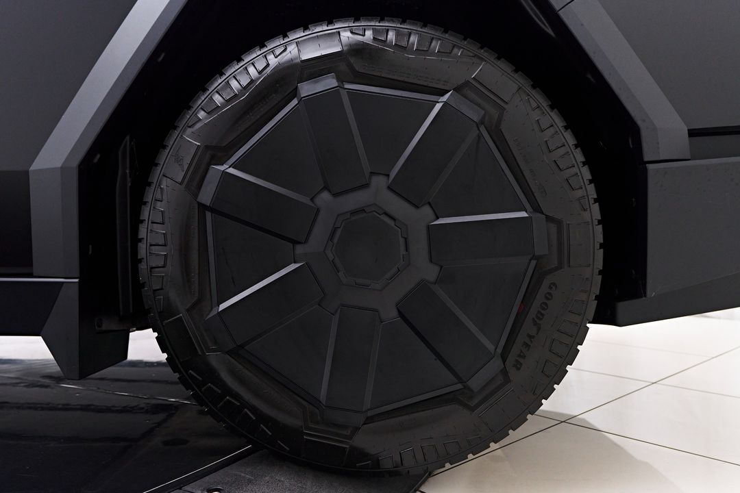 2024 Tesla Cybertruck