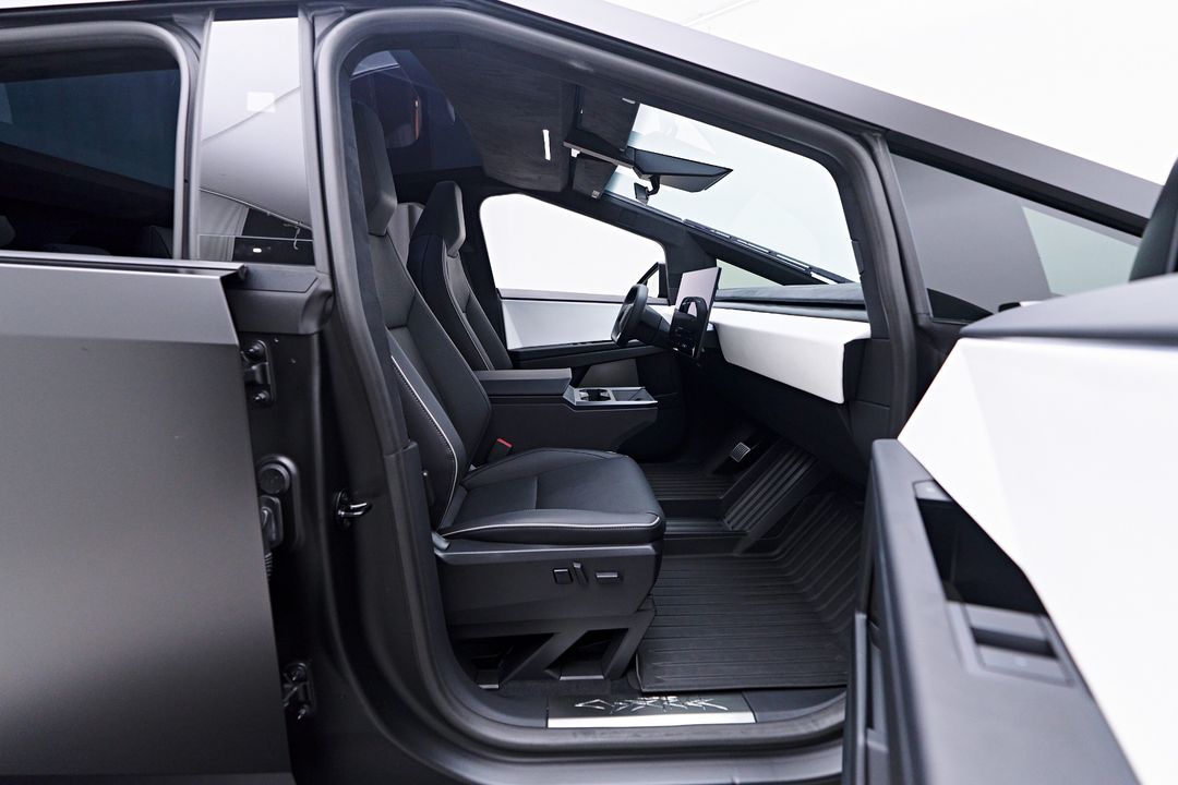 2024 Tesla Cybertruck
