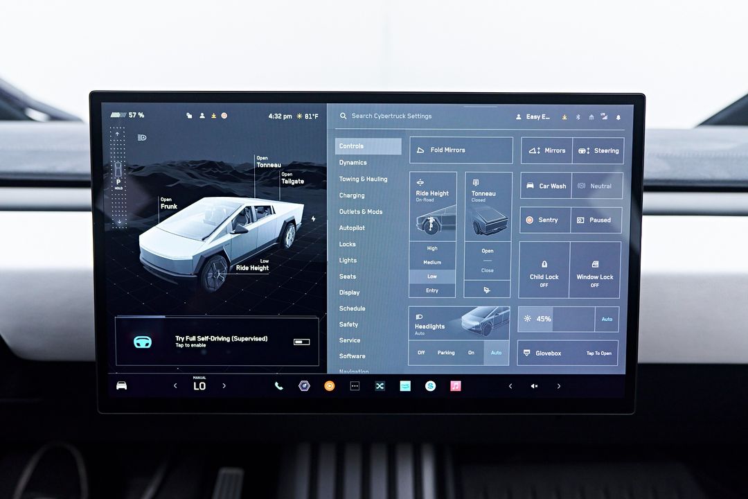 2024 Tesla Cybertruck