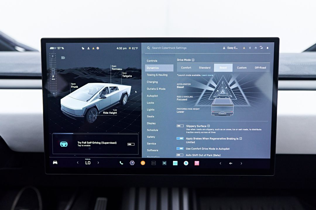 2024 Tesla Cybertruck