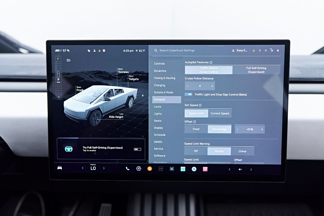 2024 Tesla Cybertruck
