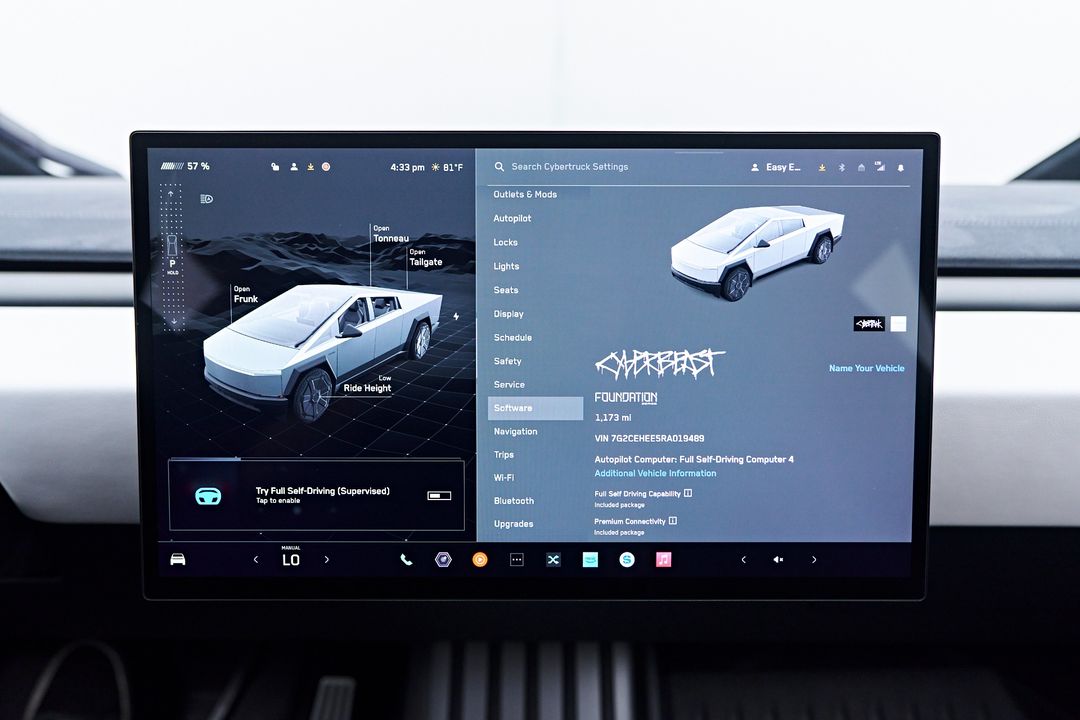 2024 Tesla Cybertruck