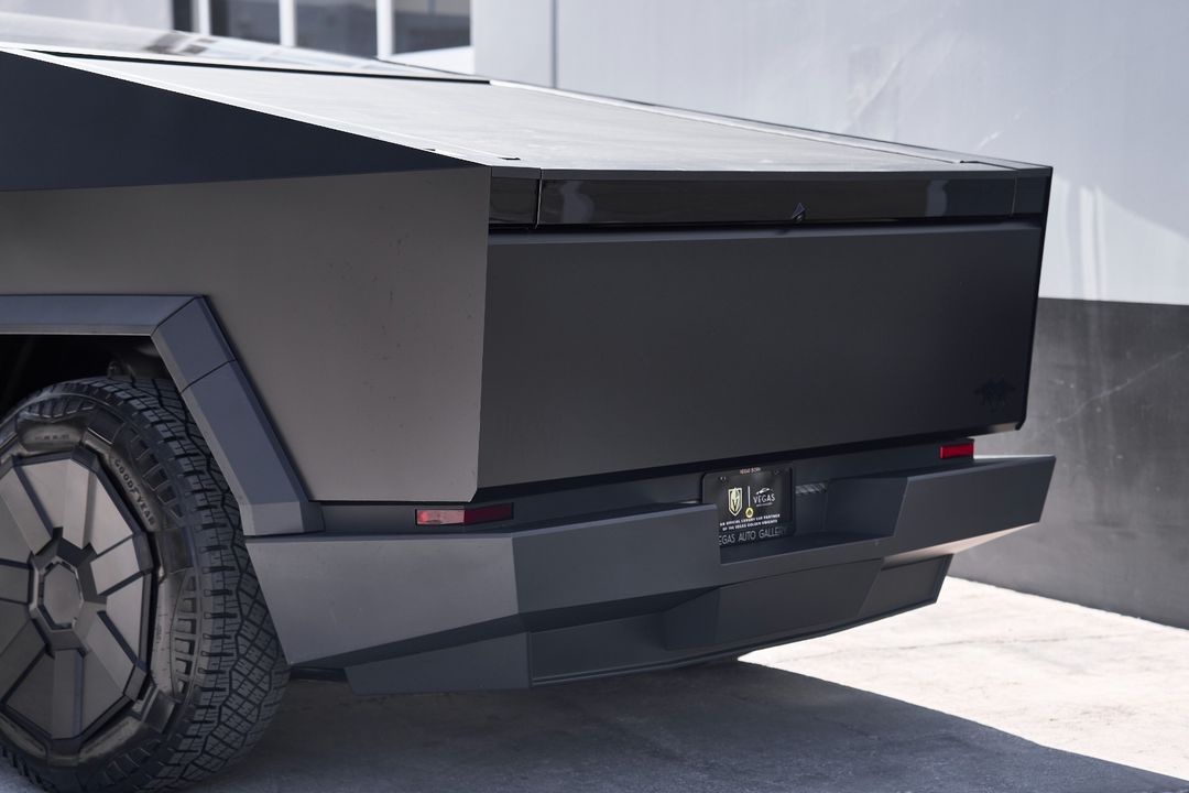 2024 Tesla Cybertruck