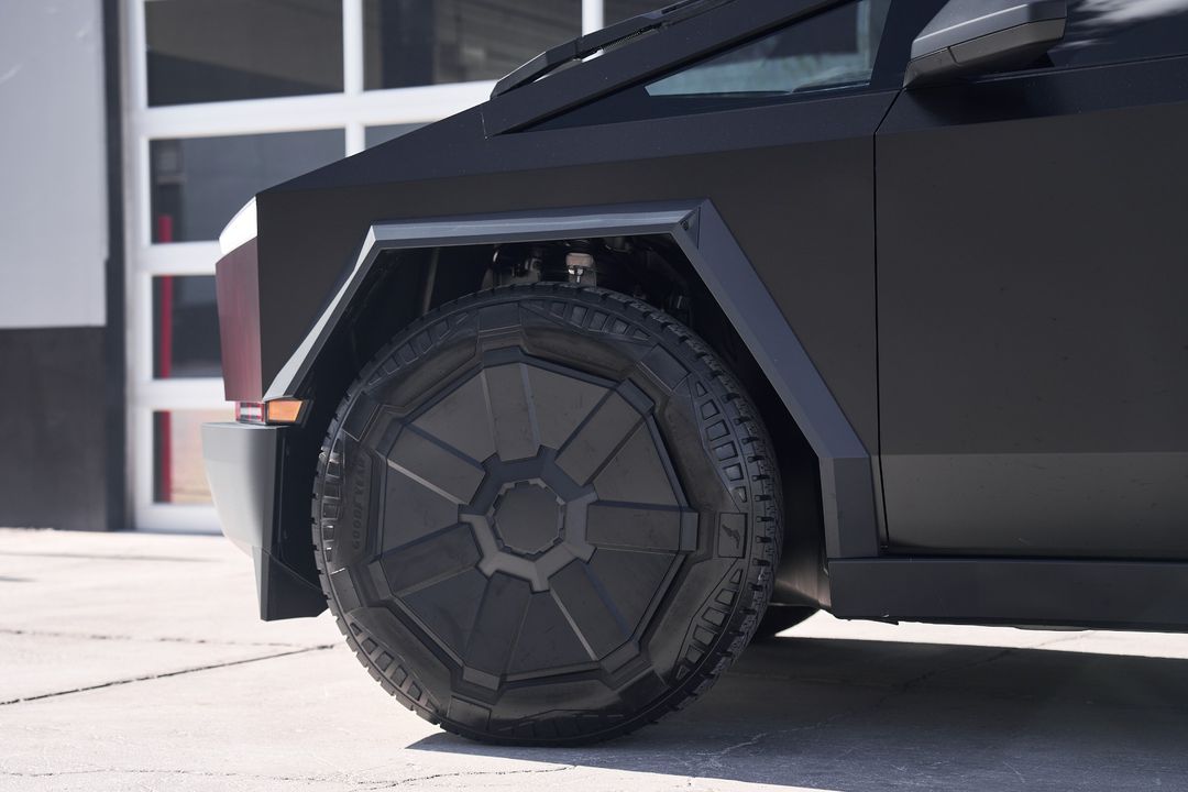 2024 Tesla Cybertruck