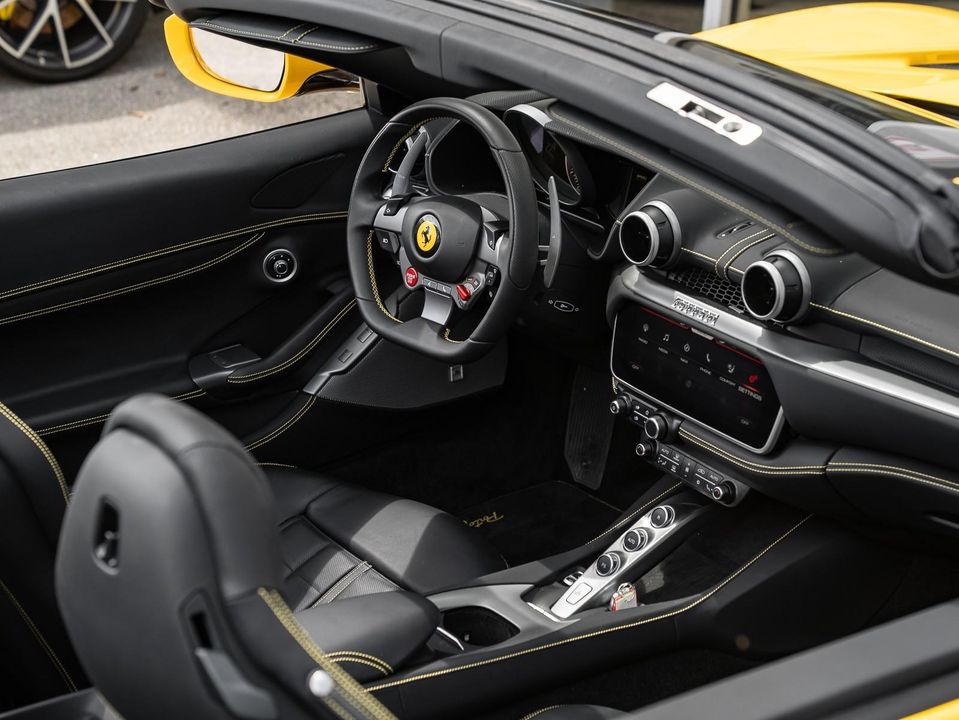 2022 Ferrari Portofino M