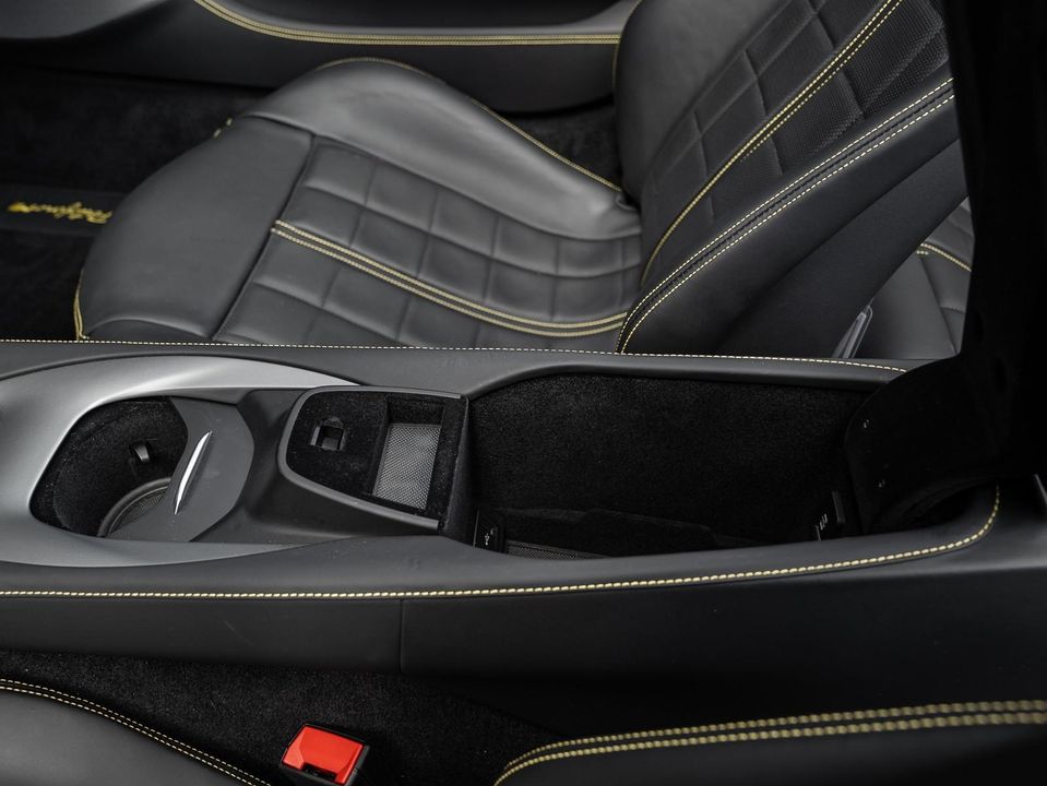 2022 Ferrari Portofino M