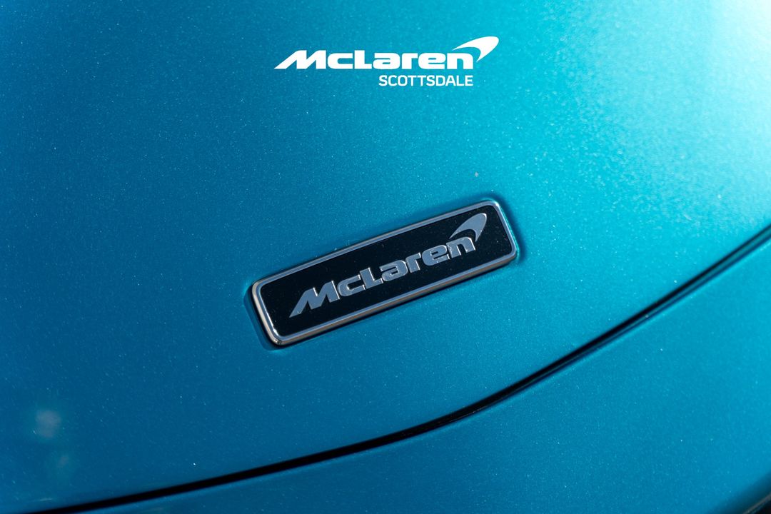 2023 MCLAREN ARTURA