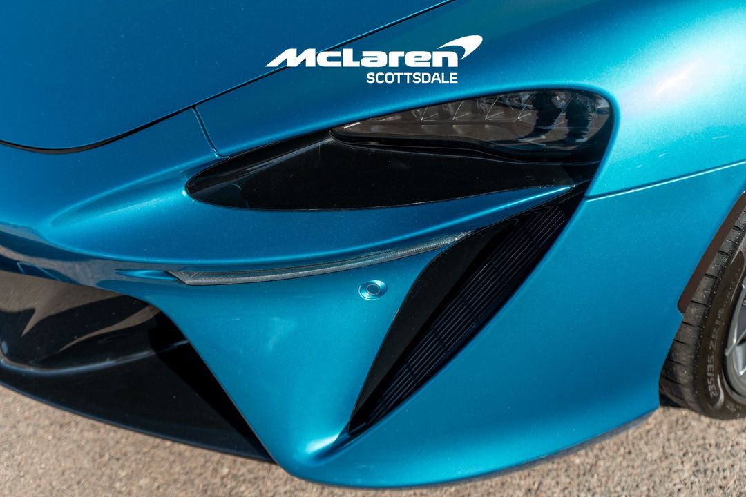 2023 MCLAREN ARTURA