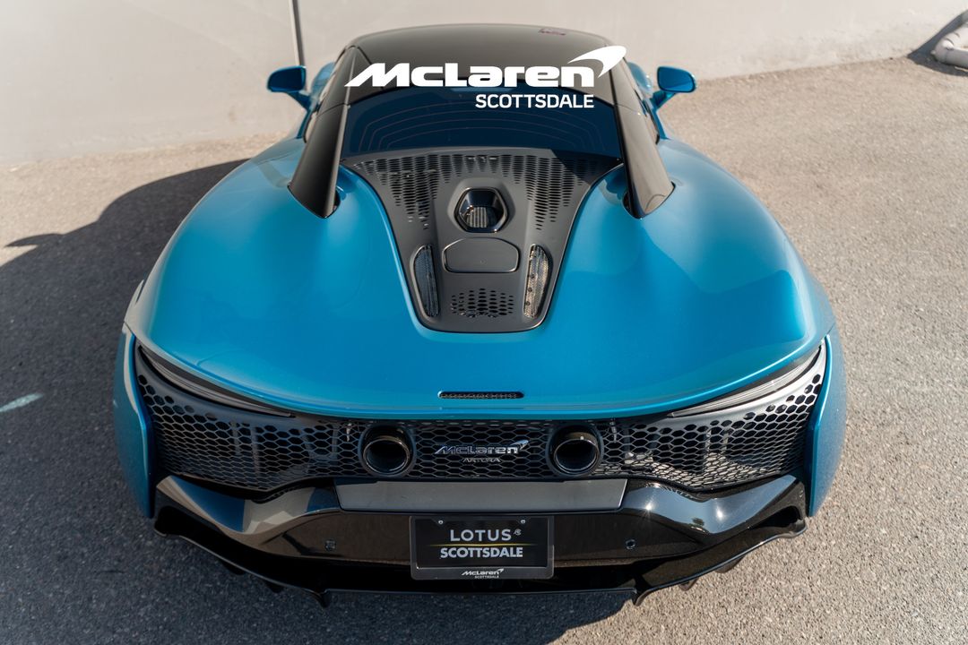 2023 MCLAREN ARTURA