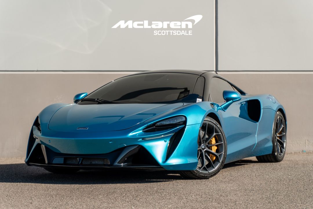 2023 MCLAREN ARTURA
